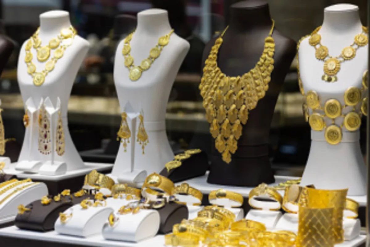Dubai Gold Body Vest Visuals