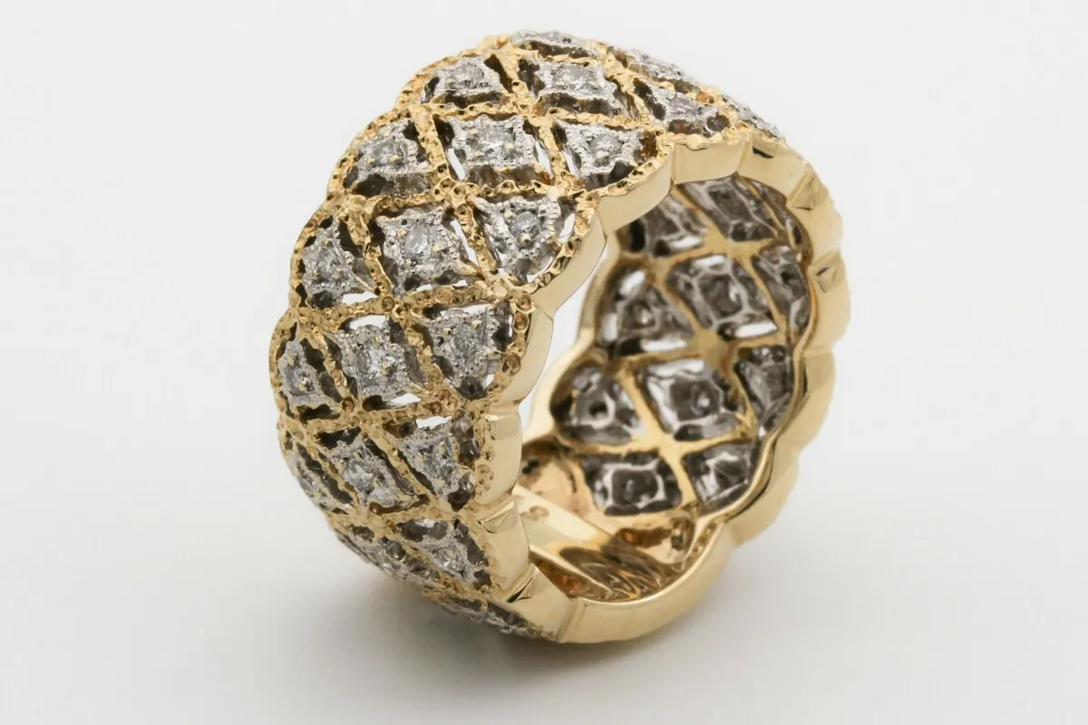 Dubai Gold Souk Wedding Ring